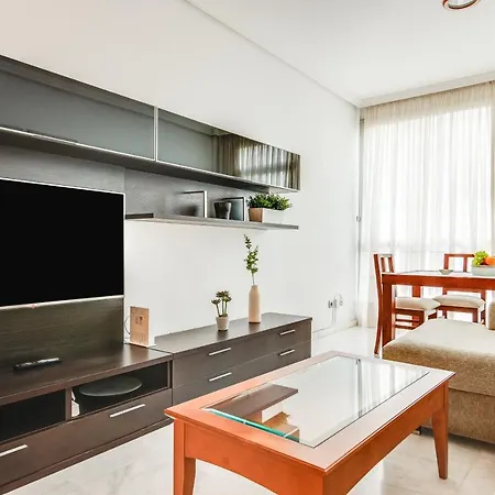 Home2book Comfy Center Triana Lägenhet